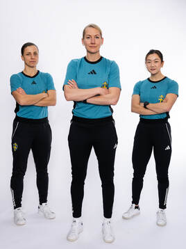 Domare Almira Spahic, Tess Olofsson och Tilde Hedberg