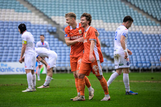 David Kruse and Filip Ottosson of IFK Göteborg celebrates