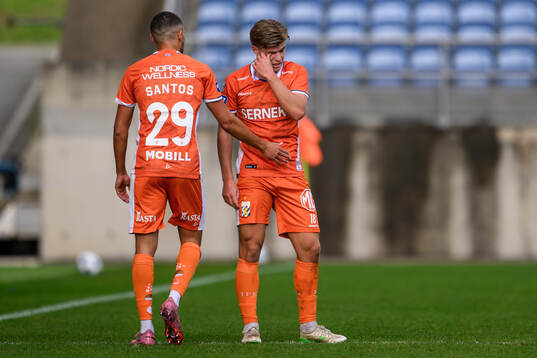 Thomas Santos and Felix Eriksson of IFK Göteborg
