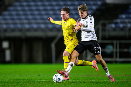 Jeppe Kjaer of Mjällby and Ole Sæter of Rosenborg