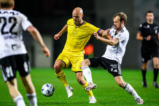 Viktor Gustafson of Mjällby and Iver Fossum of Rosenborg