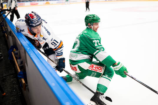 Rögles Daniel Zaar och Växjös Felix Robert