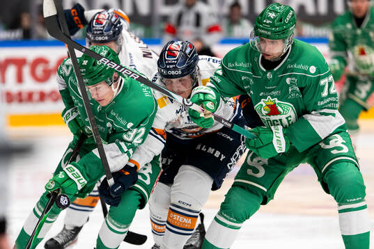 Rögles Daniel Zaar och Isac Solberg  mot Växjös Erik