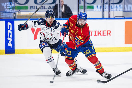 Linköpings Rasmus Rissanen och Djurgårdens Albin Grewe