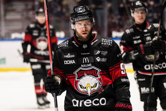 Malmö Redhawks Carl Persson deppar