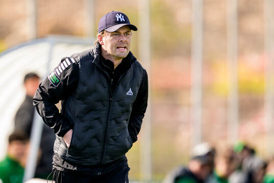 Head coach Fredrik Holmberg of GAIS