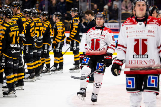 Örebros David Quenneville deppar