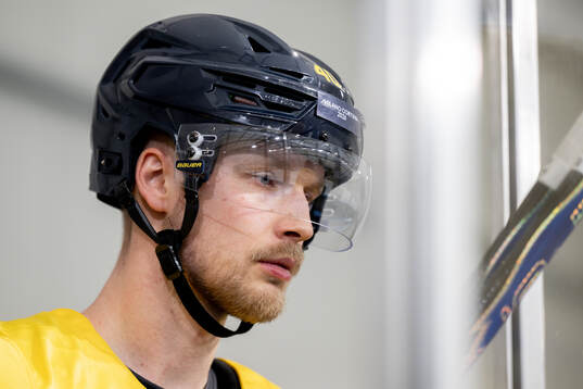 Elias Pettersson of Sweden at an ice hockey practice session