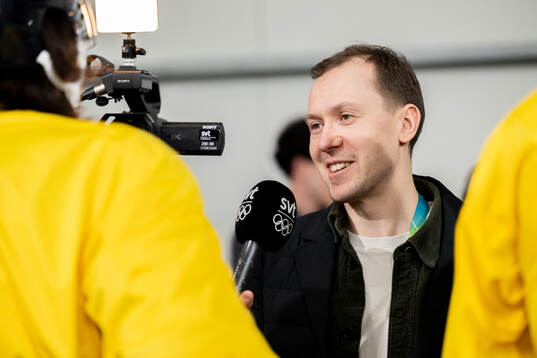 Hannes Nyberg of Sveriges Television conducts an interview