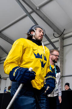Mika Zibanejad and press officer Linus Hugosson of Sweden