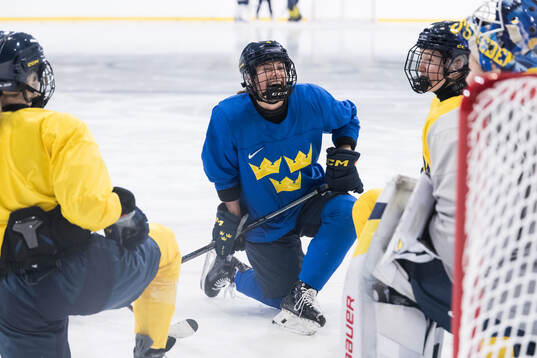 Linnea Andersson of Sweden at a ice hockey practice session