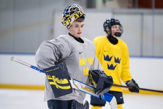 Goaltender Emma Söderberg of Sweden at a ice hockey
