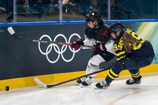 Akane Shiga of Japan and Felizia Wikner Zienkiewicz of
