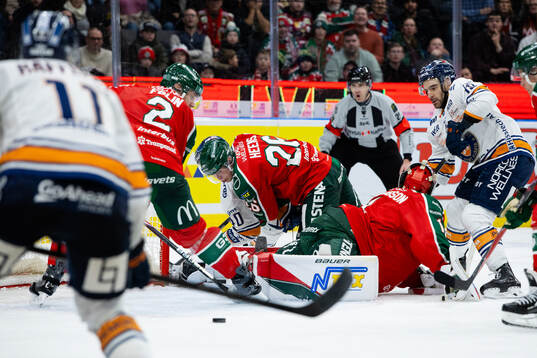 Växjös Dennis Rasmussen och Reid Gardiner