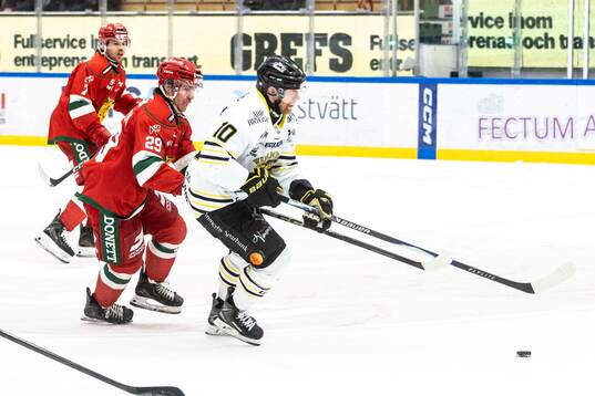 Moras Connor Maceachern och Vimmerbys Jakob Karlsson