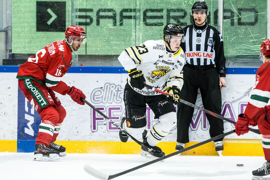 Moras Marcus Karlström och Vimmerbys Hugo Orrsten