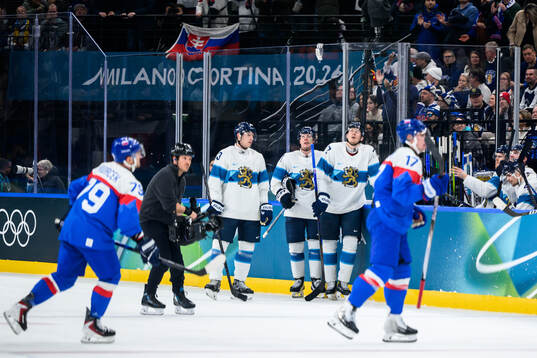 Players of Finland look dejected