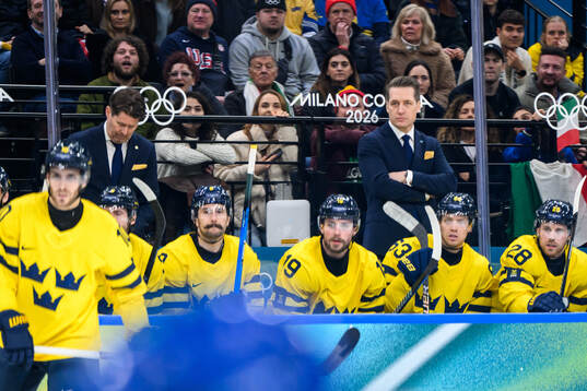 Head coach Sam Hallam of Sweden in the men's ice hockey