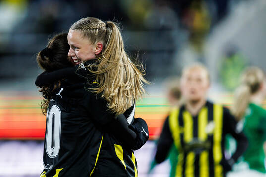Thelma Karen Palmadottir of Häcken celebrates with Helena