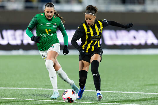 Elin Helena Karlsdottir of Breidablik and Felicia Schröder