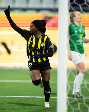 Monica Jusu Bah of Häcken celebrates