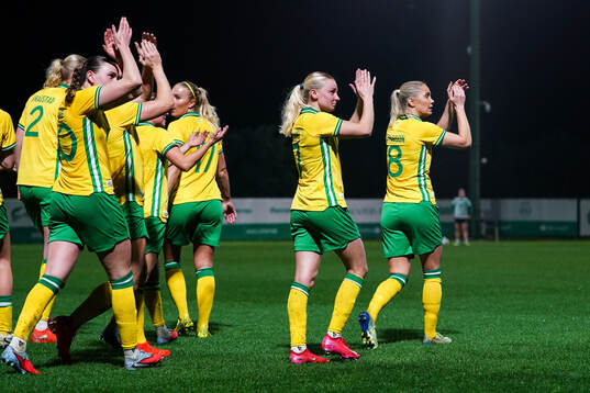 Emilie Joramo of Hammarby celebrates