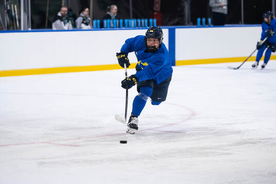 Nicole Hall of Sweden at a ice hockey practice session