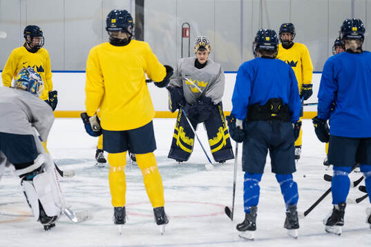 Goaltender Emma Söderberg of Sweden at a ice hockey