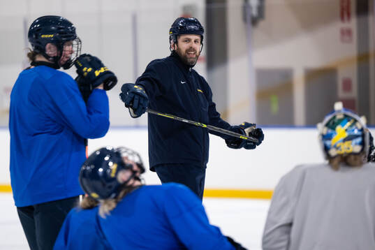 Head coach Ulf Lundberg of Sweden at a ice hockey practice
