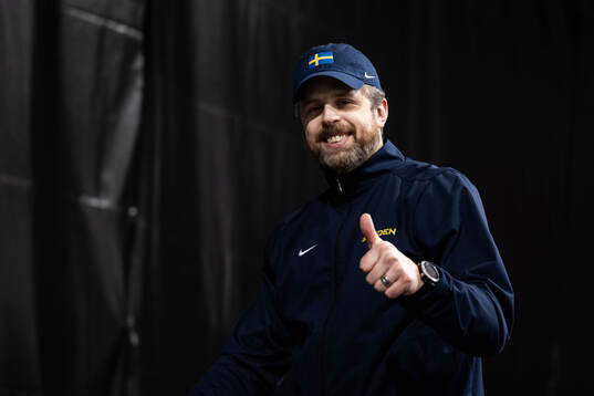 Head coach Ulf Lundberg of Sweden