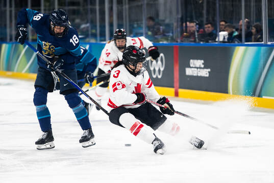 Jenniina Nylund of Finland and Jocelyne Larocque of Canada