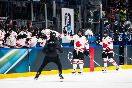 Jennifer Gardiner of Canada celebrates