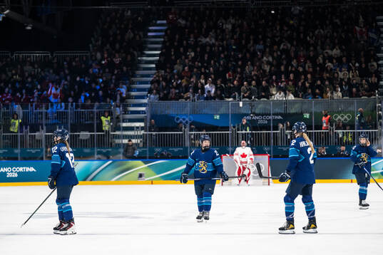 Sanni Vanhanen, Julia Schalin and Sini Karjalainen of