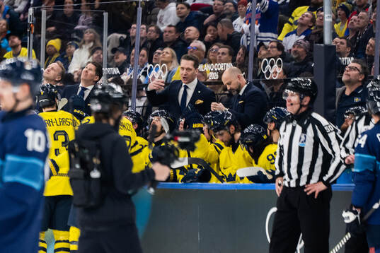 Head coach Sam Hallam of Sweden in the men's ice hockey