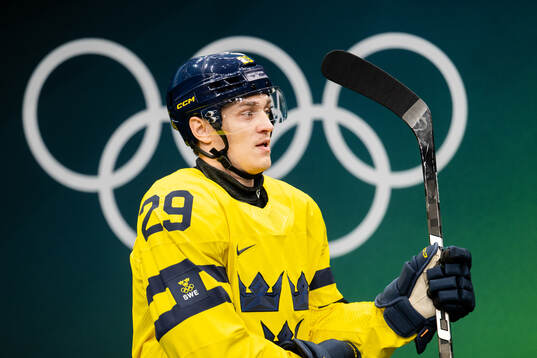 Pontus Holmberg of Sweden