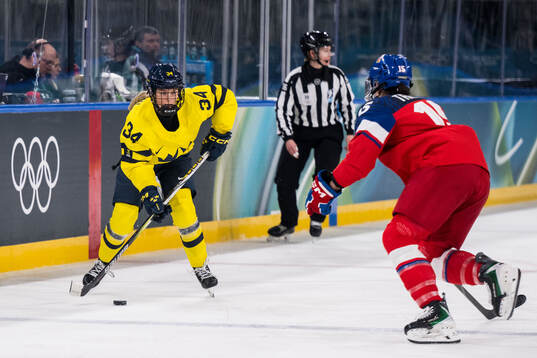 Mira Hallin of Sweden in the women's ice hockey quarter