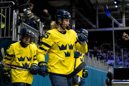 Jenna Raunio of Sweden in the women's ice hockey quarter