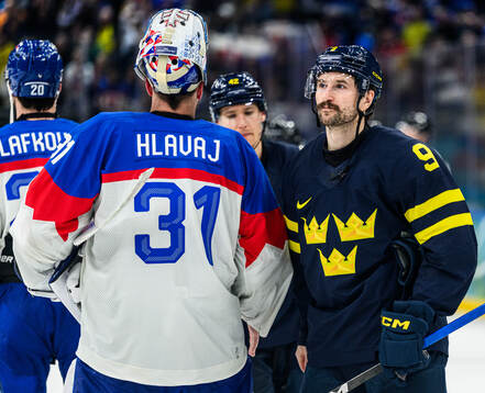 Filip Forsberg of Sweden looks dejected