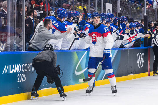 Juraj Slafkovsky of Slovakia celebrates 1-1 in the men's