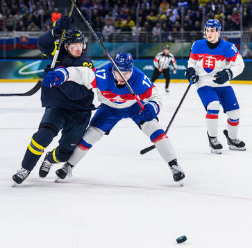 Lucas Raymond of Sweden and Simon Nemec of Slovakia in the