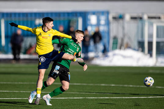 Ängelholms Elion Lipovica och Varbergs Emil Hellman