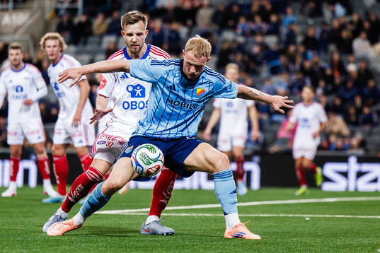 Vålerenga Ivan Näsberg och Djurgårdens Kristian Lien