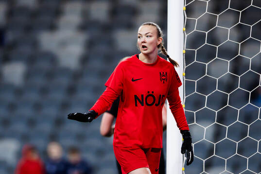Brommapojkarnas målvakt Clara Ekstrand