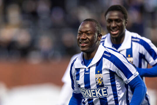 Göteborgs Saidou Alioum jublar
