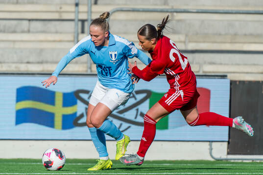 Malmö FFs Tuva Skoog och Piteås Matilda Ekblom