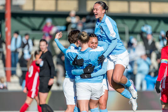 Bläddra bland fler bilder av Fotboll, Svenska Cupen, Malmö FF - Piteå