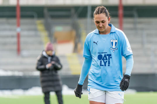 Malmö FFs Isabella D'Aquila deppar