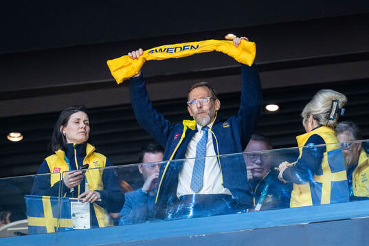 Jakob Forssmed, Swedish Minister of Sports in the stands
