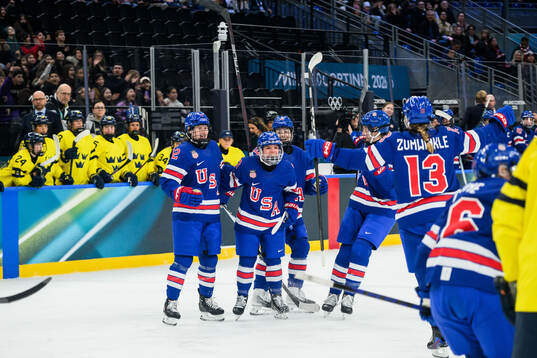Cayla Barnes of USA celebrates