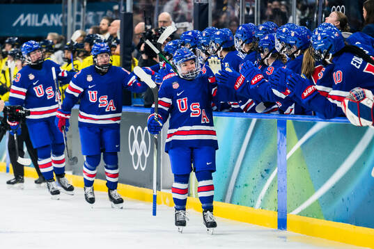 Cayla Barnes of USA celebrates scoring the 1-0 goal in the